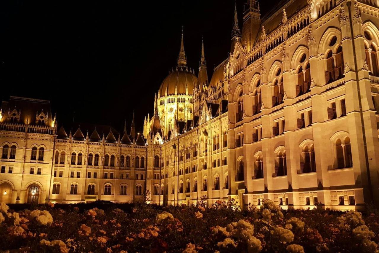 New, High Quality Apartment In The City Center Budapest Exteriör bild